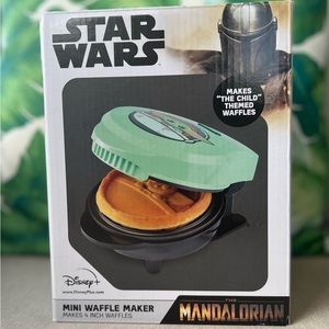 Disney Collection The Child Mini Waffle Maker